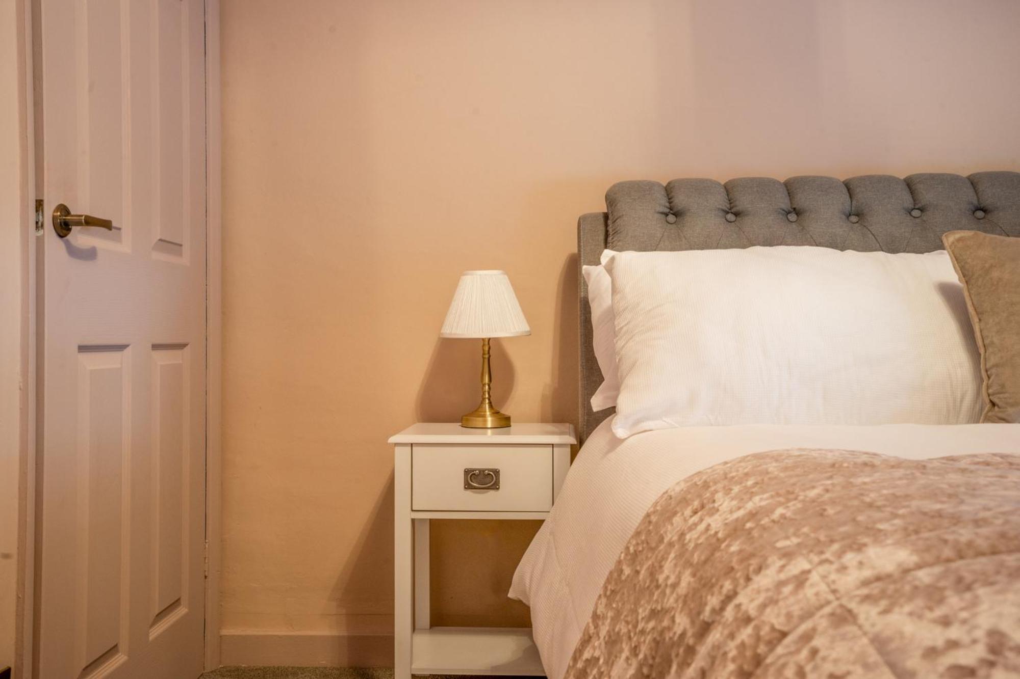 The Saddlers Apartment